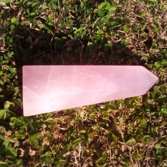 Other - 10 inch Natural 🌹 Rose Quartz Tower